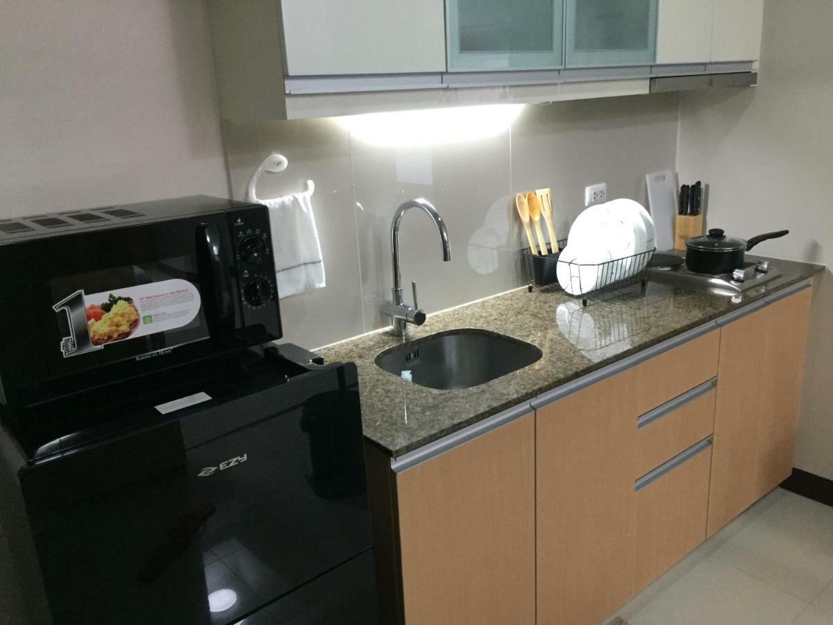 101 Newport Condo C2 Manila Bagian luar foto