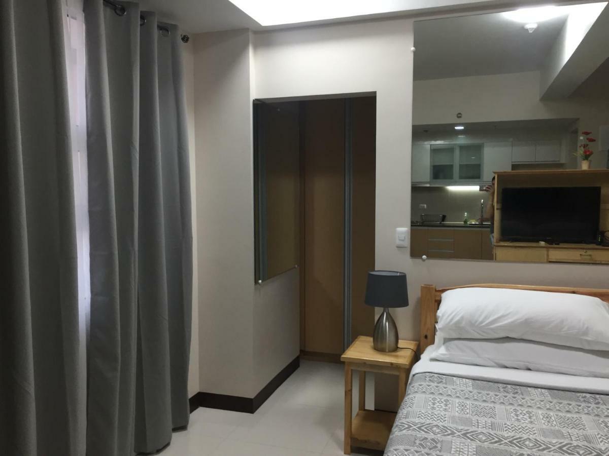 101 Newport Condo C2 Manila Bagian luar foto