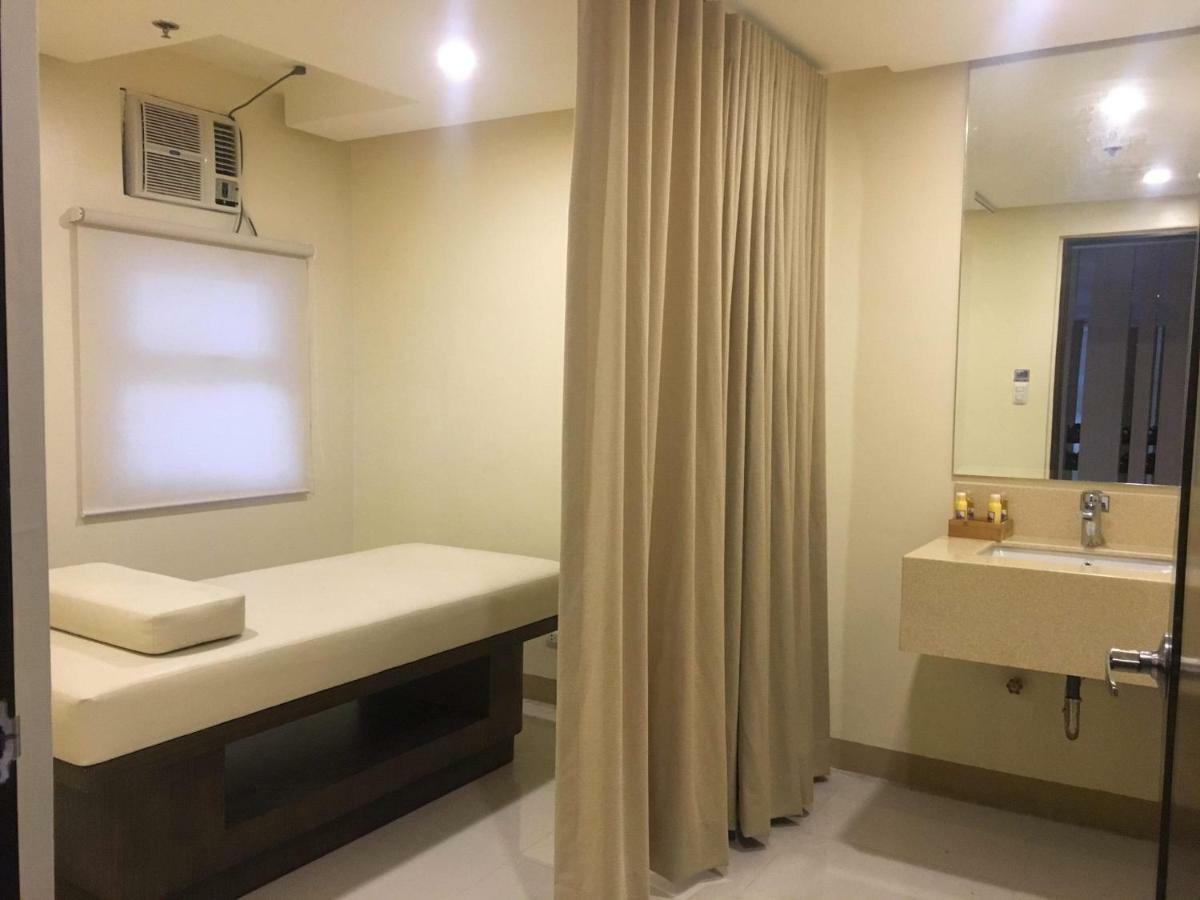 101 Newport Condo C2 Manila Bagian luar foto