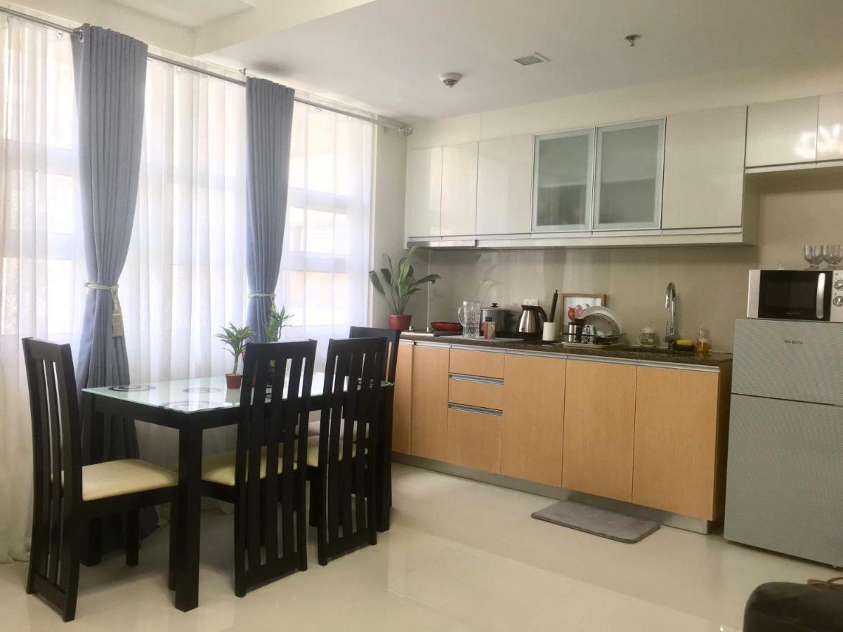 101 Newport Condo C2 Manila Bagian luar foto