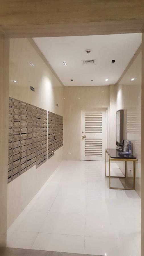 101 Newport Condo C2 Manila Bagian luar foto